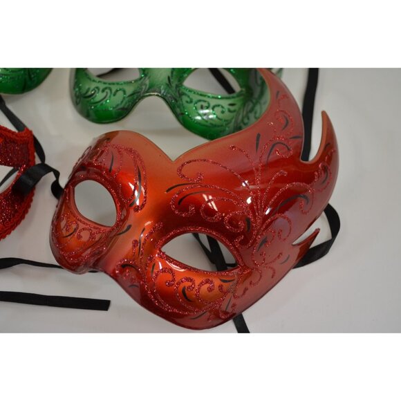 Masquerade Ball Mask Lot of 4 Red Green Glitter Peacock Feathers Plastic - Picture 2 of 9